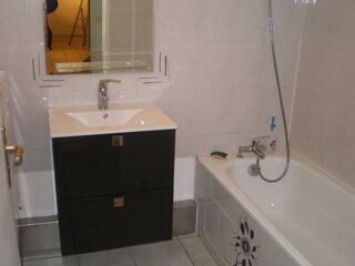  Appartement à louer 2 pièces 52 m²