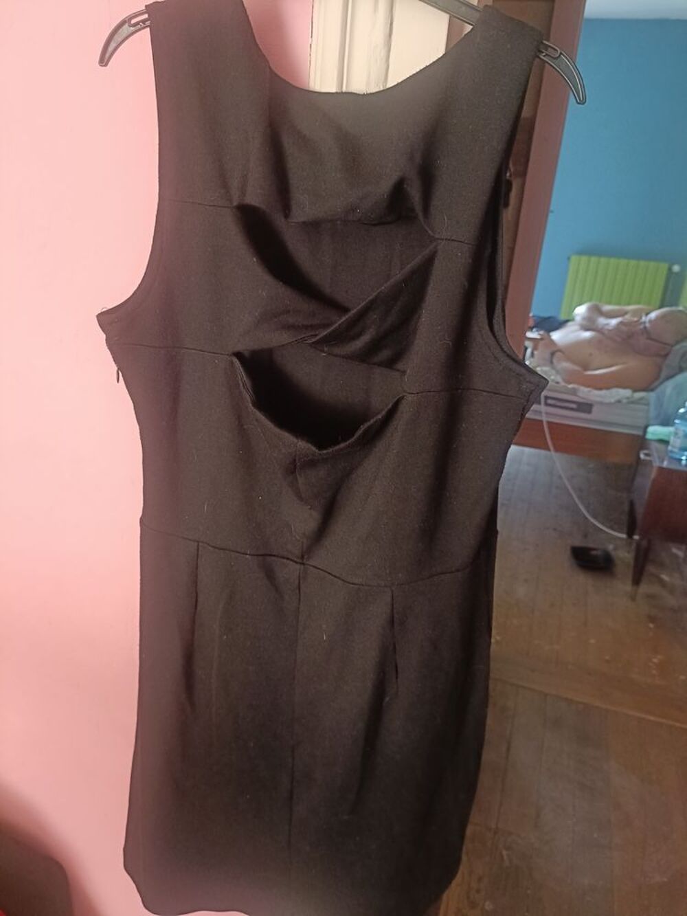 15€ robe taille 40 habiller Vêtements