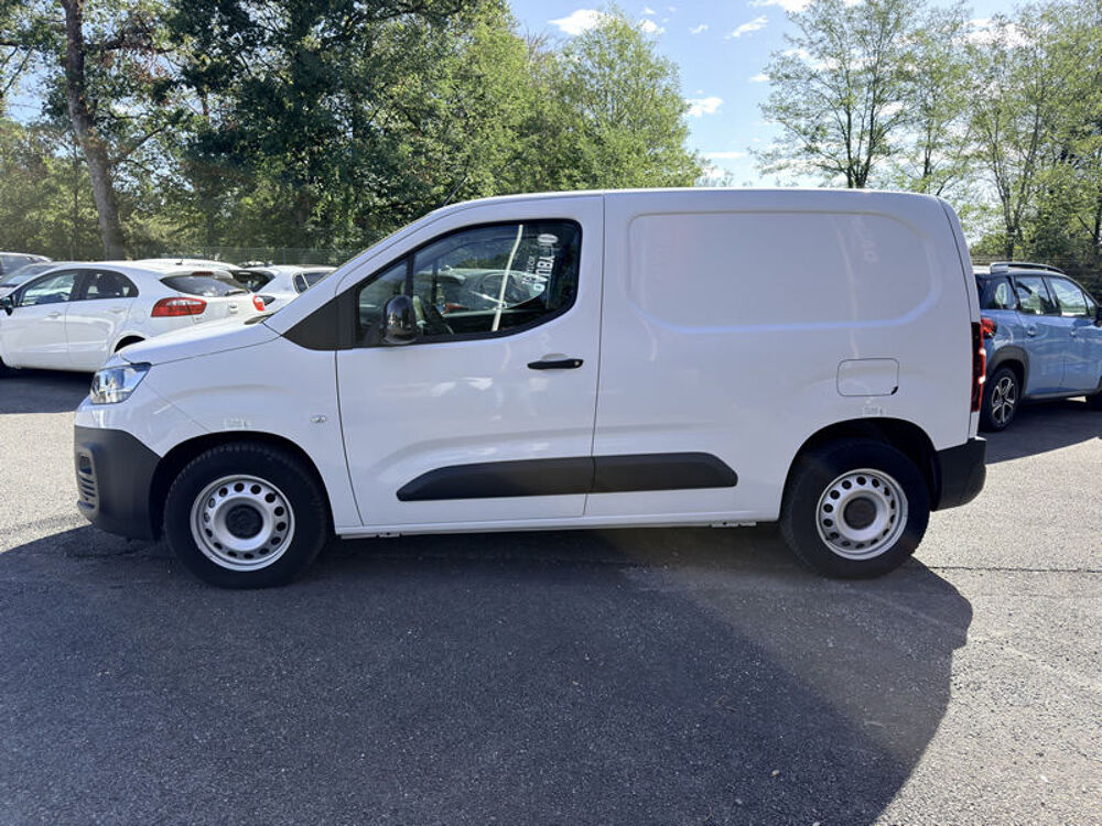 Berlingo 3p Taille M 950 Kg EAT8 HDi 1.5 130 cv 2023 occasion 87280 Limoges