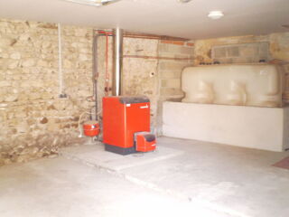  Appartement � louer 3 pi�ces 70 m� Saint-christophe-en-brionnais