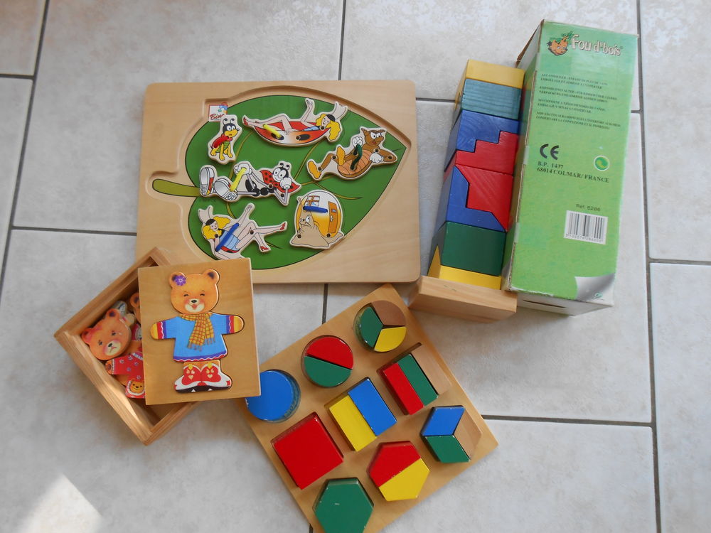 jouets et jeux de 0/ 3ans Jeux / jouets