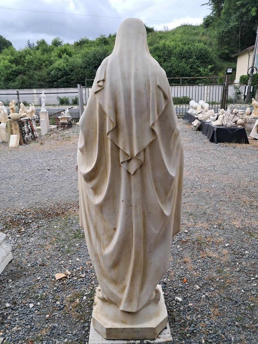 Statue Vierge Marie g&eacute;ante, en pierre reconstitu&eacute;e Décoration