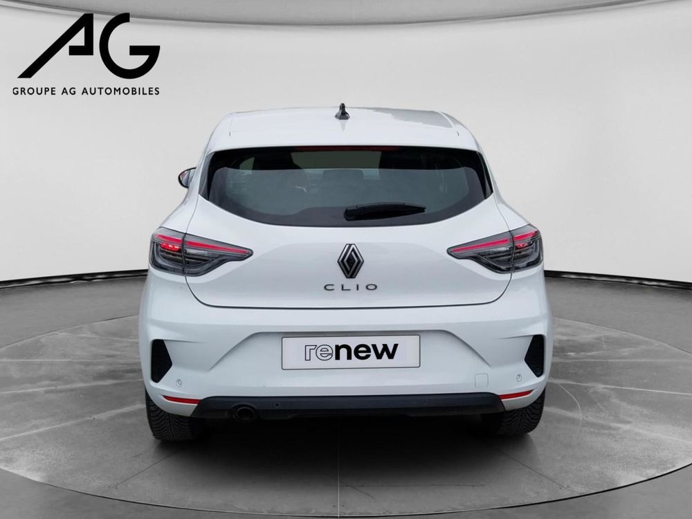 Clio V Clio dCi 100 Evolution 2024 occasion 08200 Wadelincourt