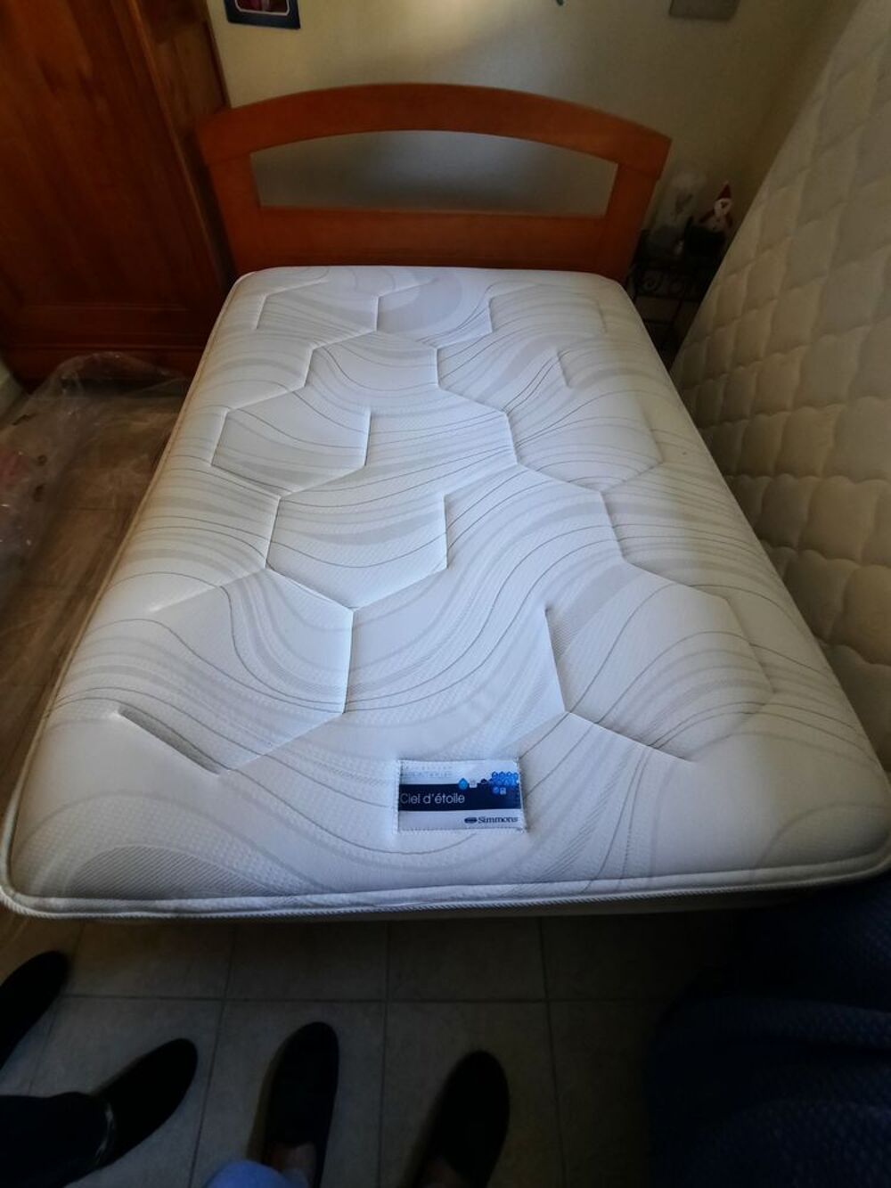 MATELAS SIMMONS CIEL D'ETOILE Meubles