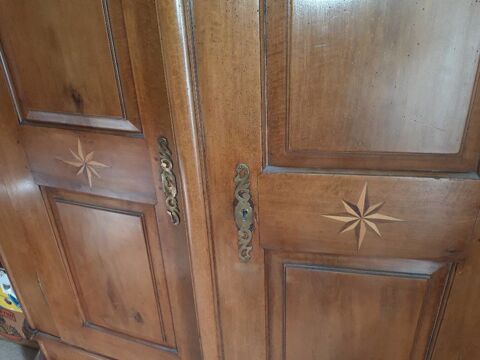 Armoire ancienne 18me avec certificat 620 Apremont (73)