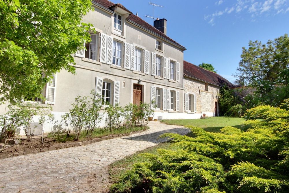 Vente Maison Splendide propri�t� avec d�pendances sur 6962 m� Chesley