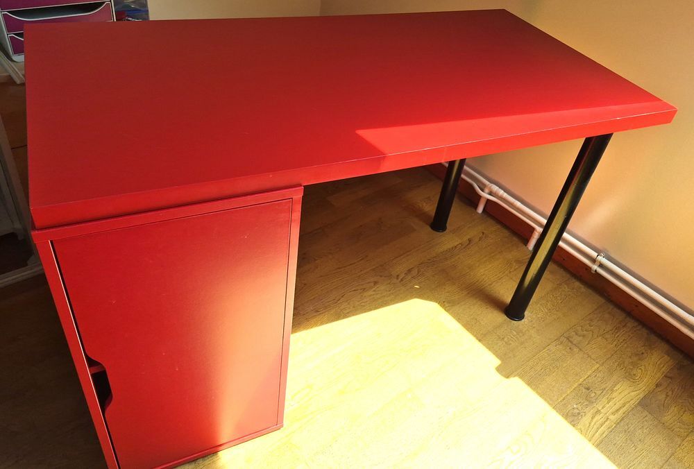 Bureau enfant avec meuble de rangement Mobilier enfants