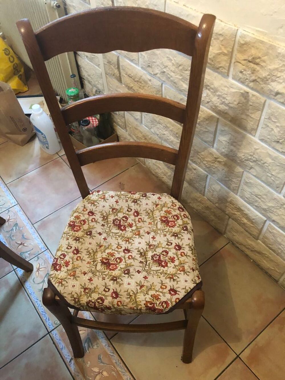 table + 4 chaises Meubles