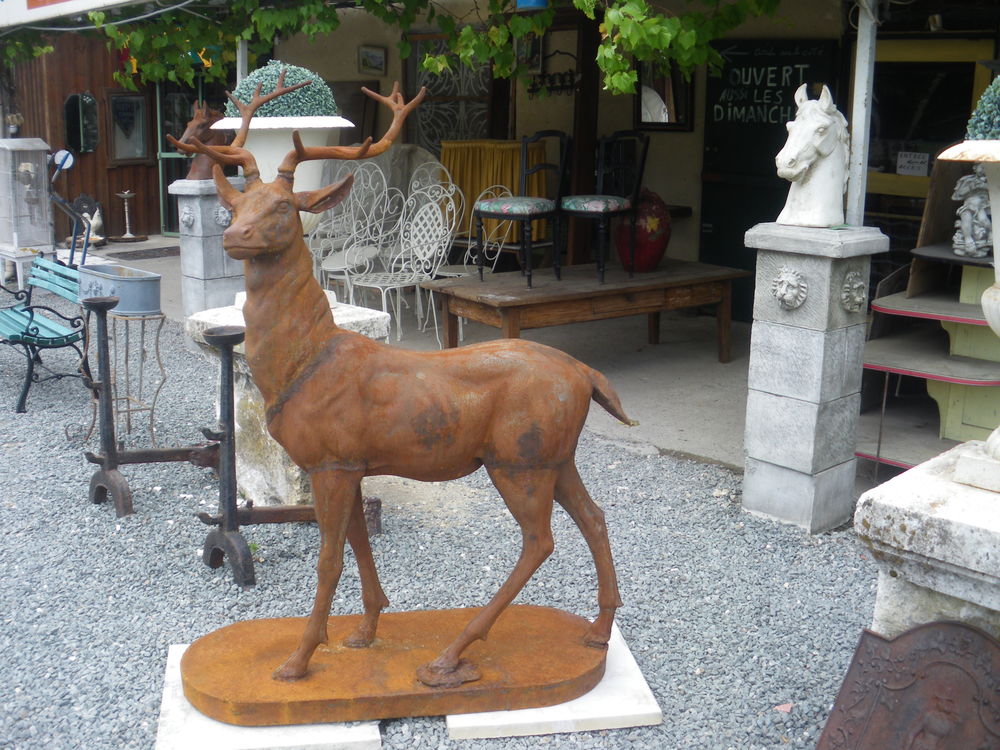 Statue Cerf en fonte, GM Décoration