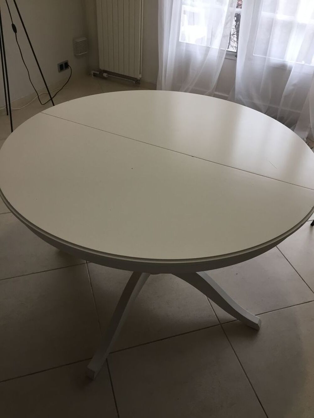 Table blanche extensible IKEA Meubles