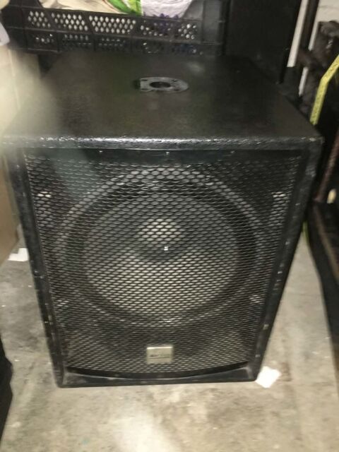 Caisson Bass marque ALTO, 1800W ,actif(amplifié) 180 Malo Les Bains (59)