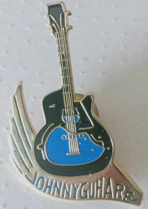 Pin's guitare Johnny Hallyday vintage 5 Courbevoie (92)