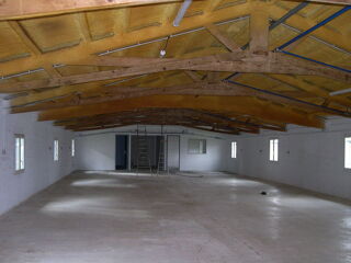  Atelier à louer 6 pièces 300 m²