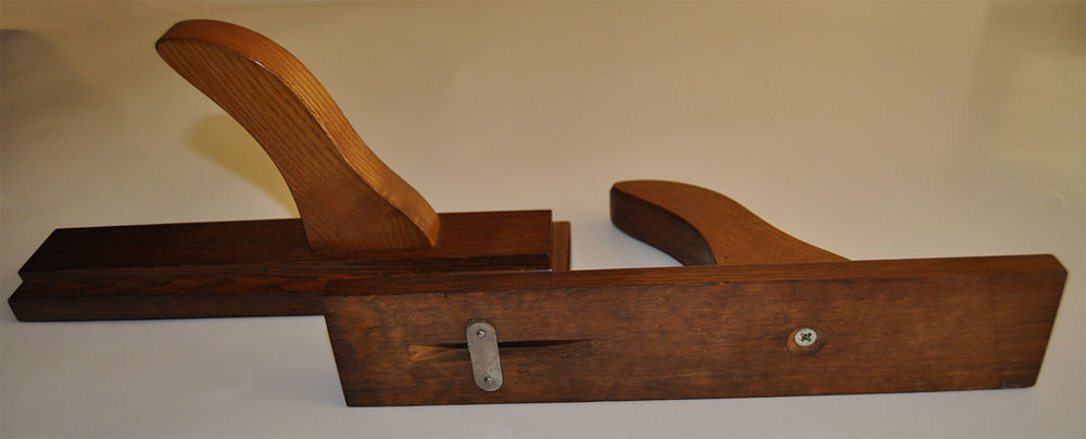 Pat&egrave;re porte fusil ou pistolet &agrave; canon long en bois massif Décoration