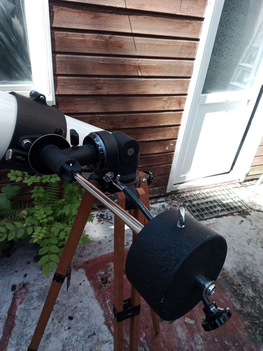 t&eacute;lescope 114/900 sur tr&eacute;pied et avec 2 oculaires Jeux / jouets