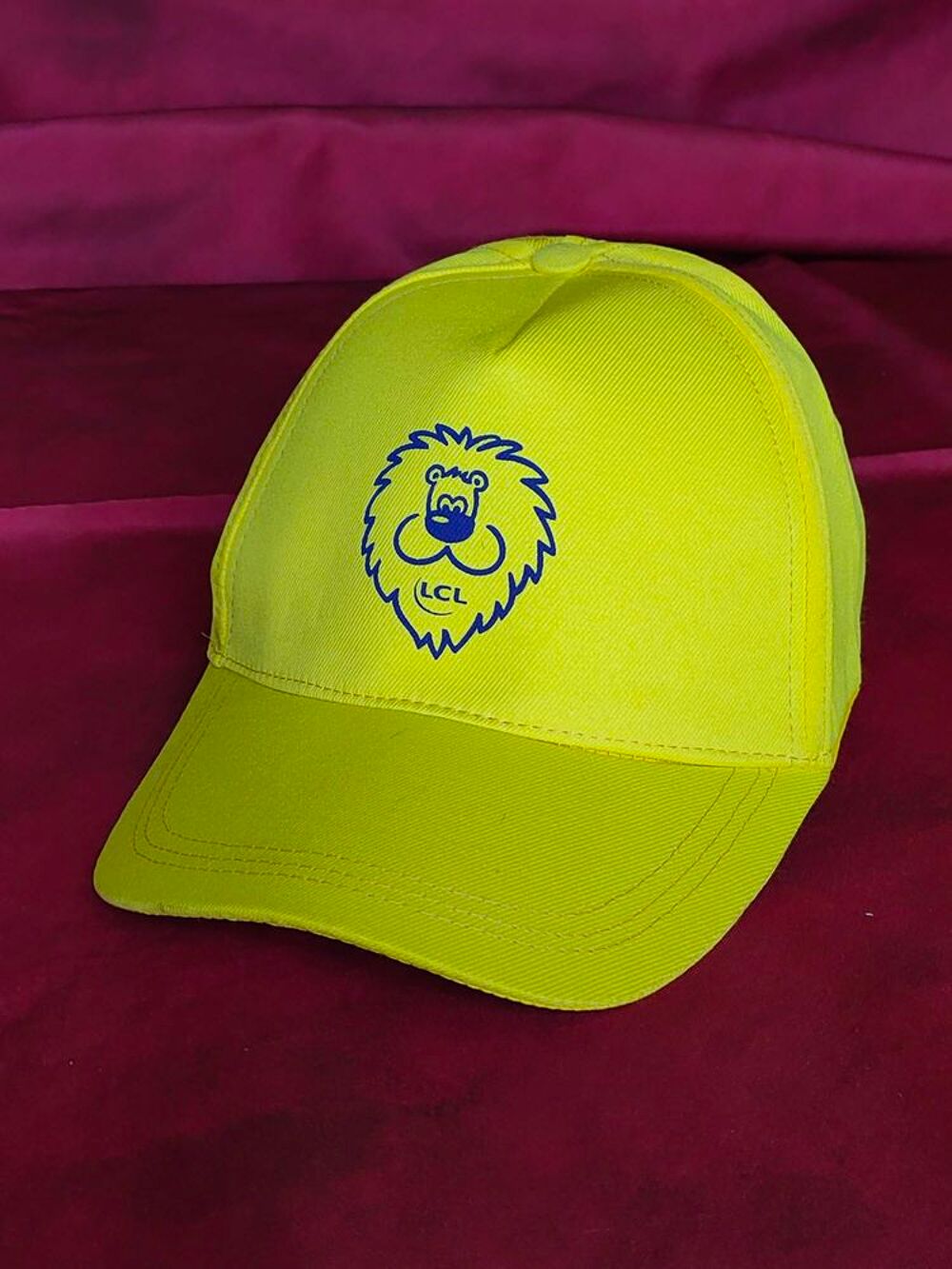 Casquette LCL neuve jamais port&eacute; ( n&deg;2) Vêtements