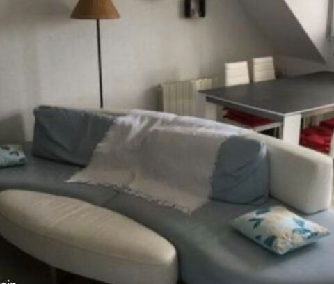 . Cause dmnagement. canap STEINER 0 Saint-Pierre-en-Faucigny (74)