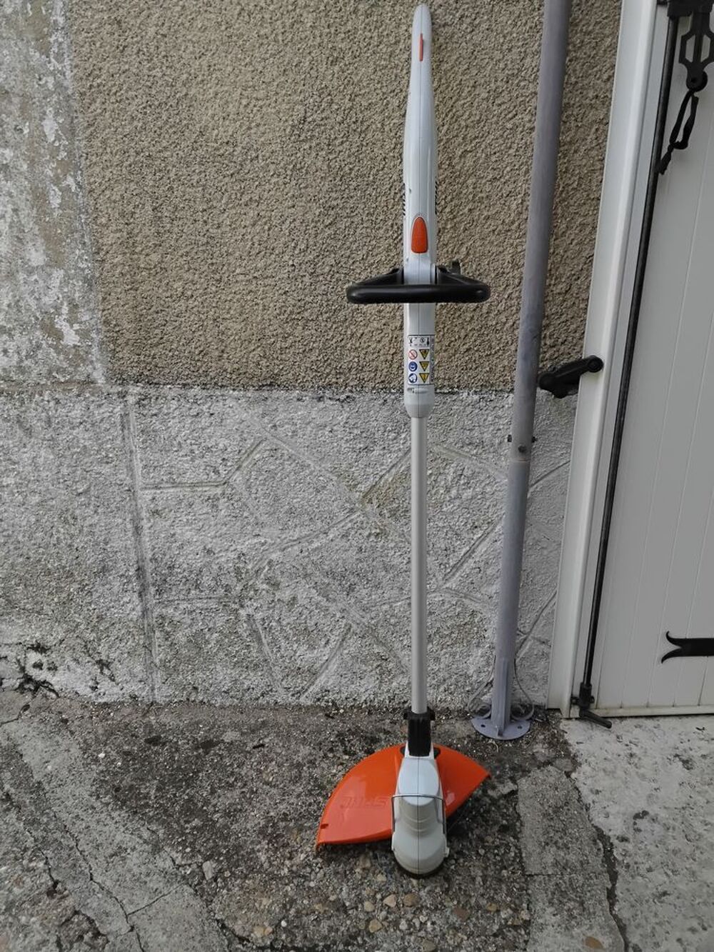 Coupe bordure electrique Sthil Jardin