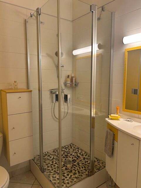 Salle d'eau Sanijura Arles (13)