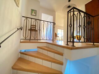  Maison  vendre 5 pices 139 m Nmes