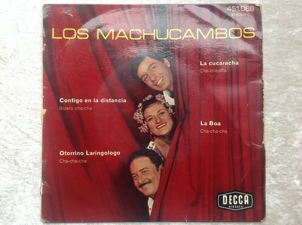 LOS MUCHUCAMBOS LA CUCARACHA CD et vinyles