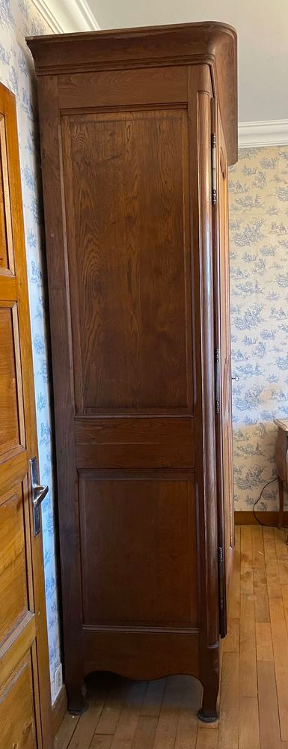 Armoire en ch&ecirc;ne Meubles