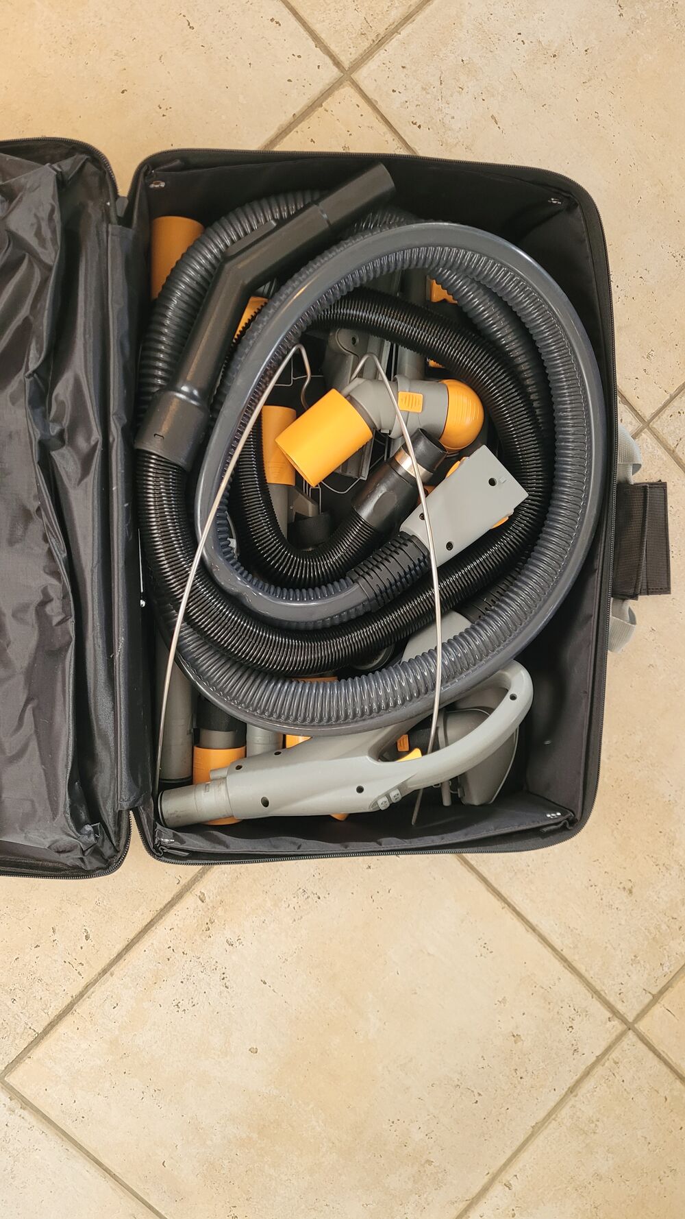 Aspirateur laveur vapeur haute performance Electroménager