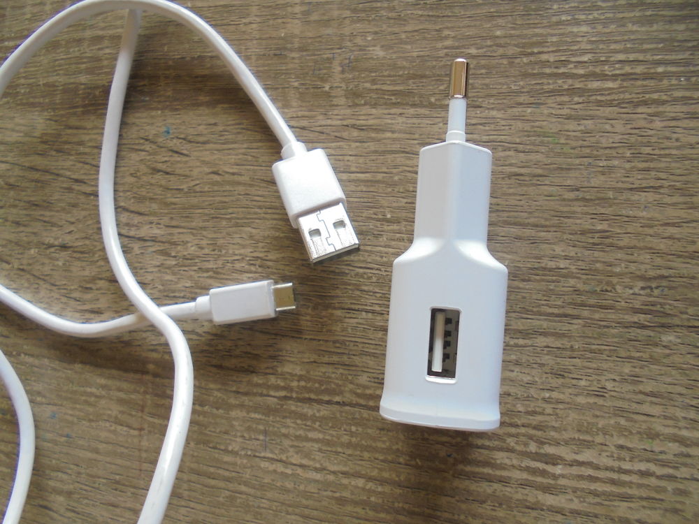 Chargeur SAMSUNG Téléphones et tablettes