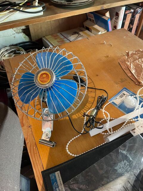 petit ventilateur pour voiture 10 La Neuville-au-Pont (51)
