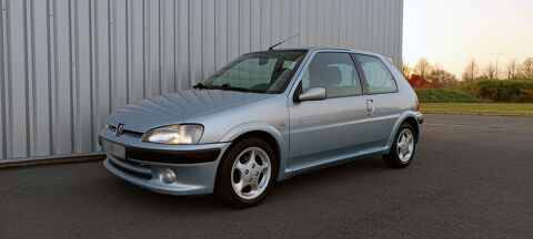 Peugeot 106 1.4i Enfant Terrible 2002 occasion Longueil-Annel 60150