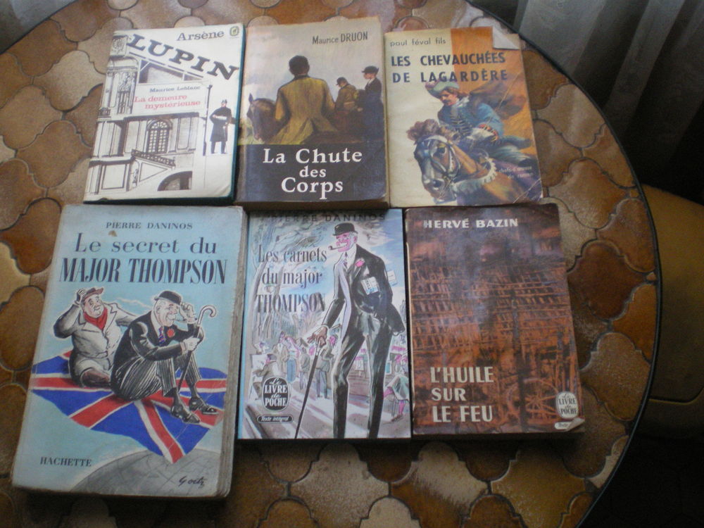 Livres - Carnets et Secret du Major Thompson etc. 