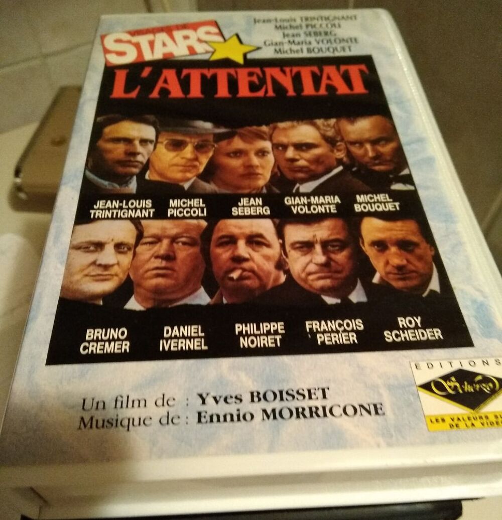 Cassettes vid&eacute;os s&eacute;par&eacute;ment ou en lots DVD et blu-ray
