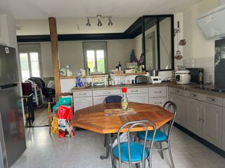  Investissement � vendre 9 pi�ces 275 m�