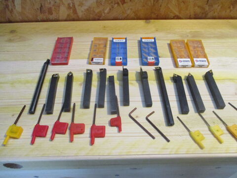 12 outils de tour carré de 12 mm 70 plaquettes 190 Brive-la-Gaillarde (19)