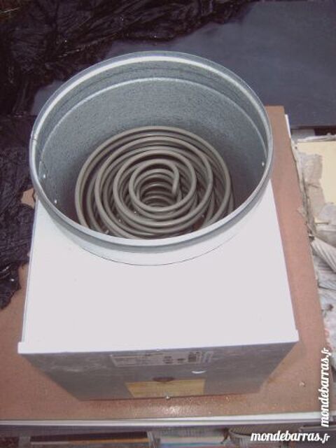 résistance de 6000w  diamètre 250 faire un prix 150 Saran (45)