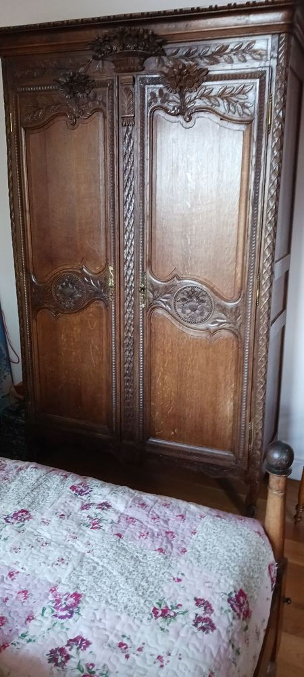 Petite armoire Normande en ch&ecirc;ne
Meubles