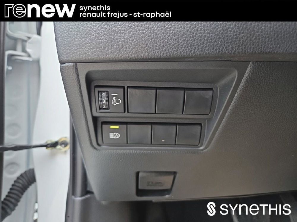 Yaris Hybride 116h Design 2025 occasion 83600 Fr&eacute;jus