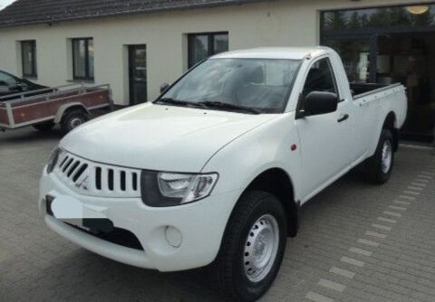 Annonce voiture Mitsubishi L200 15000 €