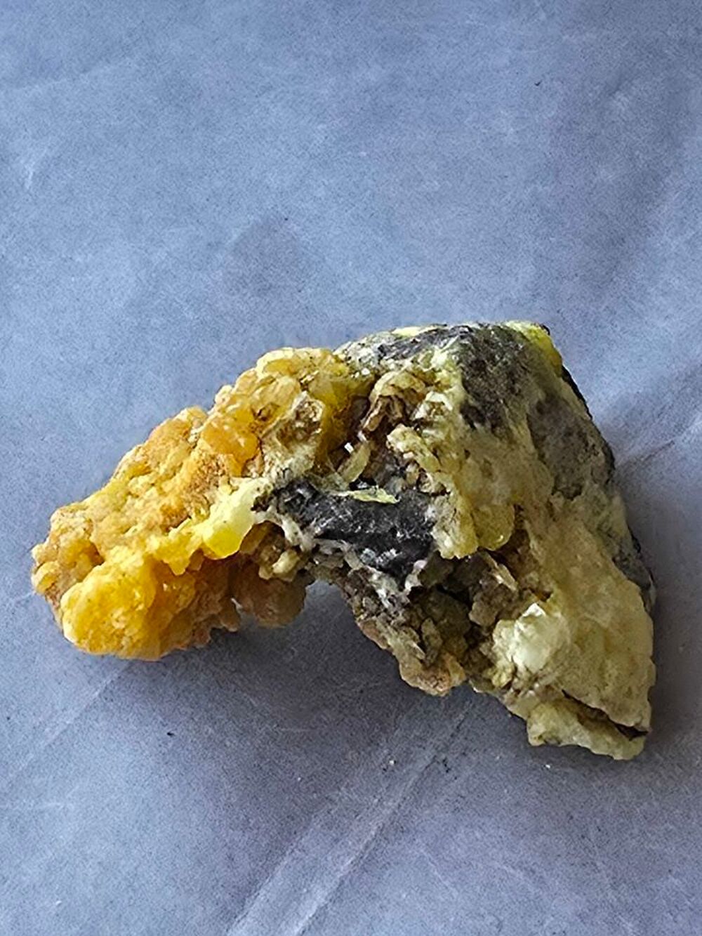 Min&eacute;ral Pyromorphite du Katanga RDC-Pi&egrave;ce de Collection 52g 