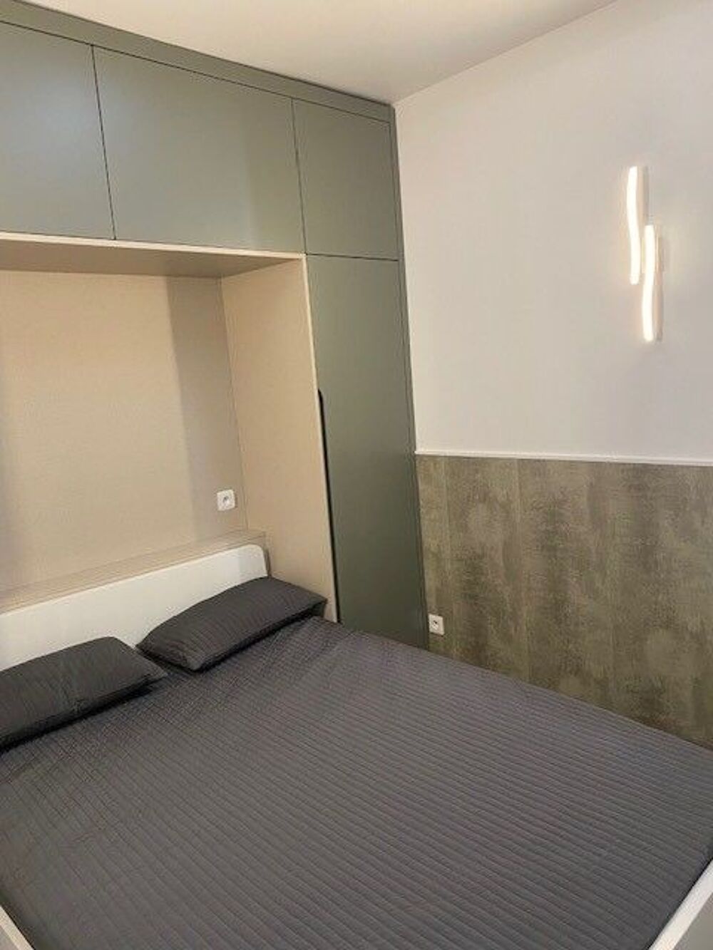 Location Appartement TRÈS BEAU T2 MEUBLÉ AVEC GRANDE TERRASSE ? MARIGNANE Vitrolles