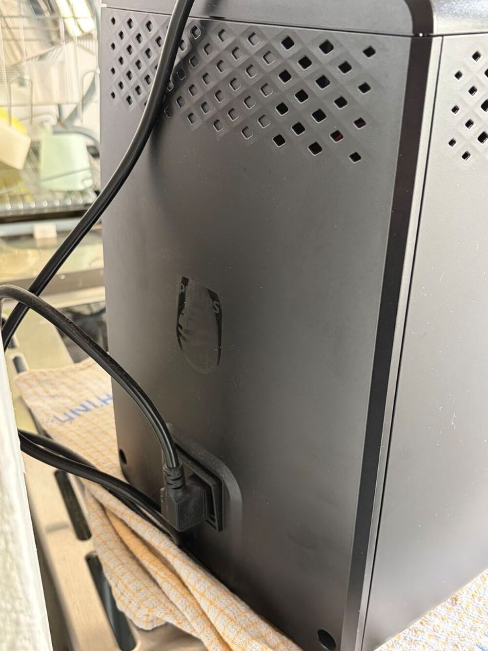 Machine &agrave; caf&eacute; automatique Philips avec mousseur lait Electroménager