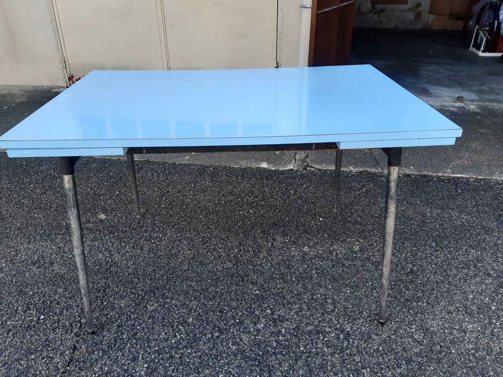 table en formica bleu vintage Meubles