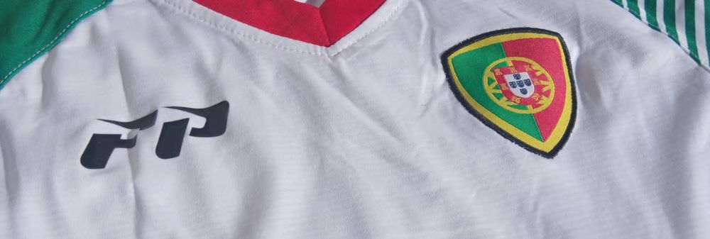 Ensemble Tee-shirt &amp; Short "For&ccedil;a Portugal" en Taille 3 Ans Vêtements enfants