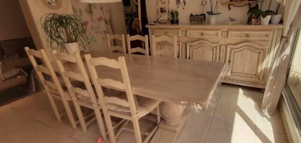 salle &agrave; manger Meubles