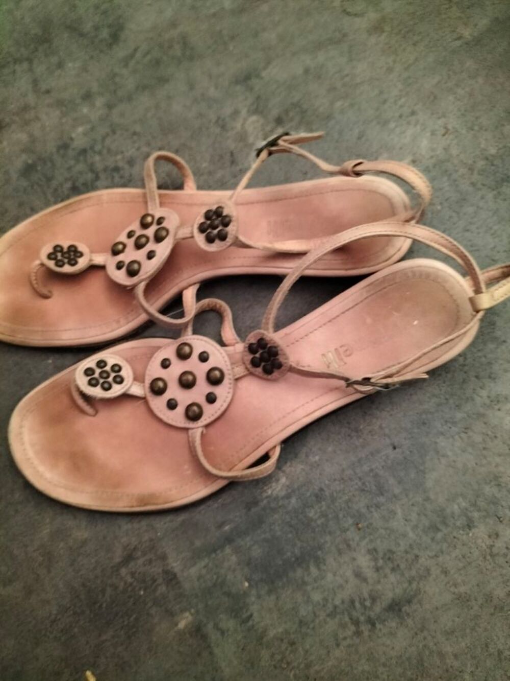 Sandales cuir Minelli pointure 39 tr&egrave;s bon &eacute;tat Chaussures