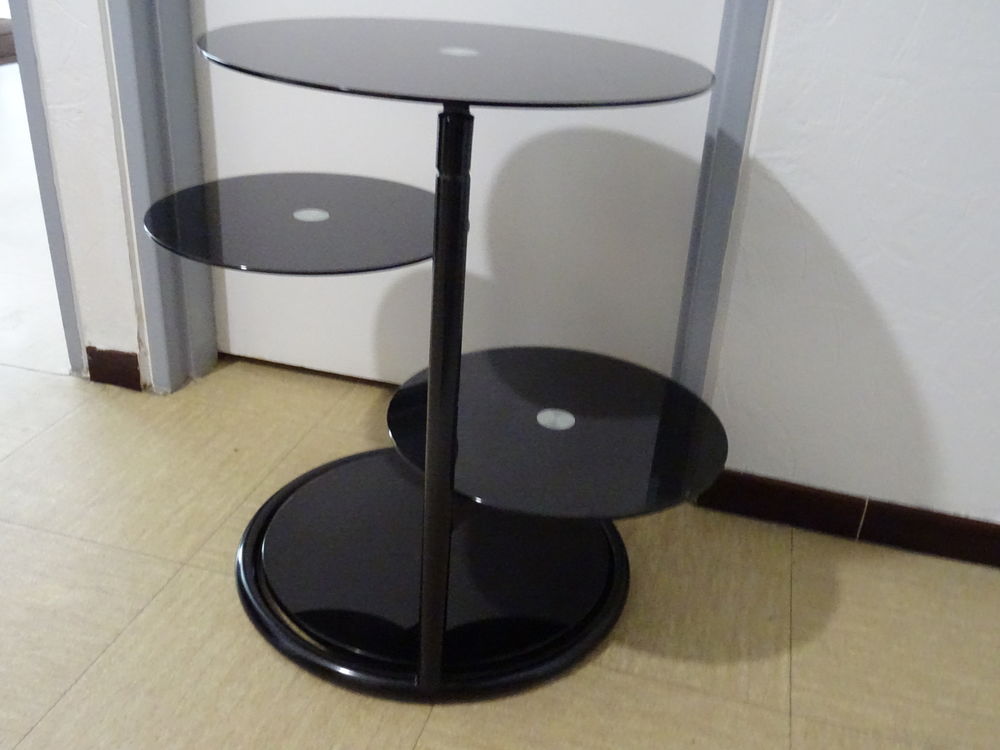 Petite table en verre ronde Meubles