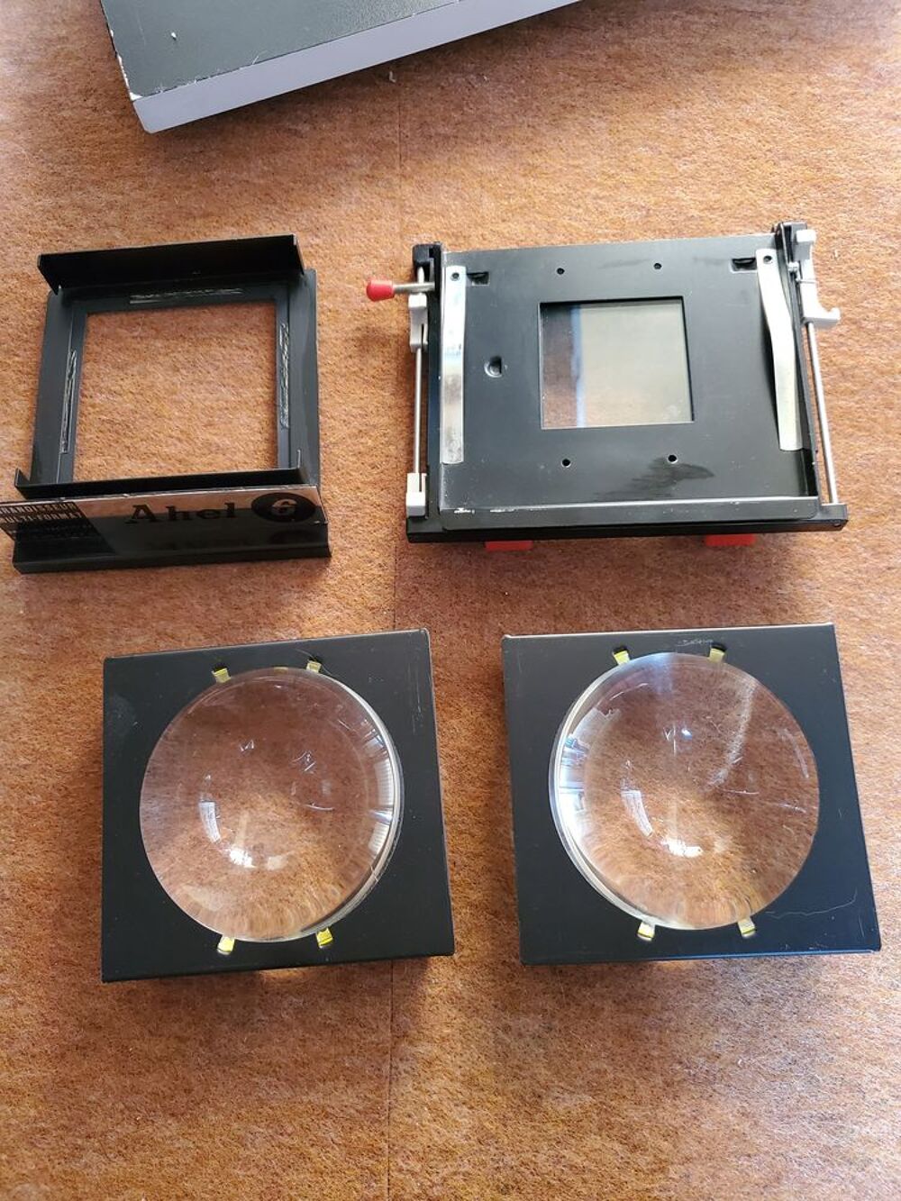 Labo photo argentique quasi complet Photos/Video/TV