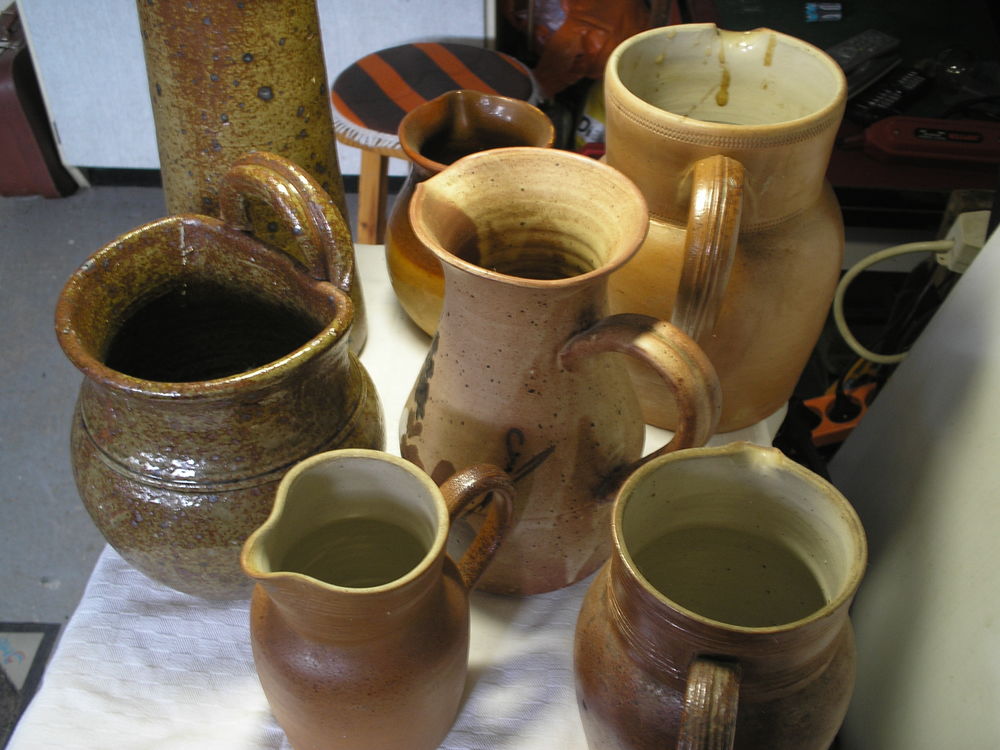 8 POTS EN GRES COMME NEUF Décoration