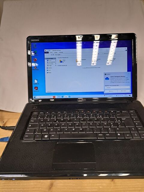 Dell Inspiron N5030 / CO1 75 Dijon (21)