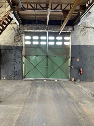  Atelier  louer 1 pice 139 m